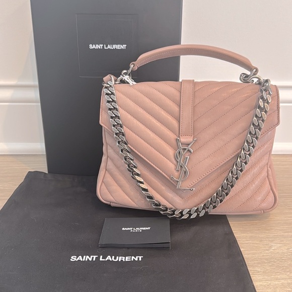 ‼️SOLD‼️Saint Laurent Classic College Bag Matelasse Chevron Leather Medium - Picture 3 of 17